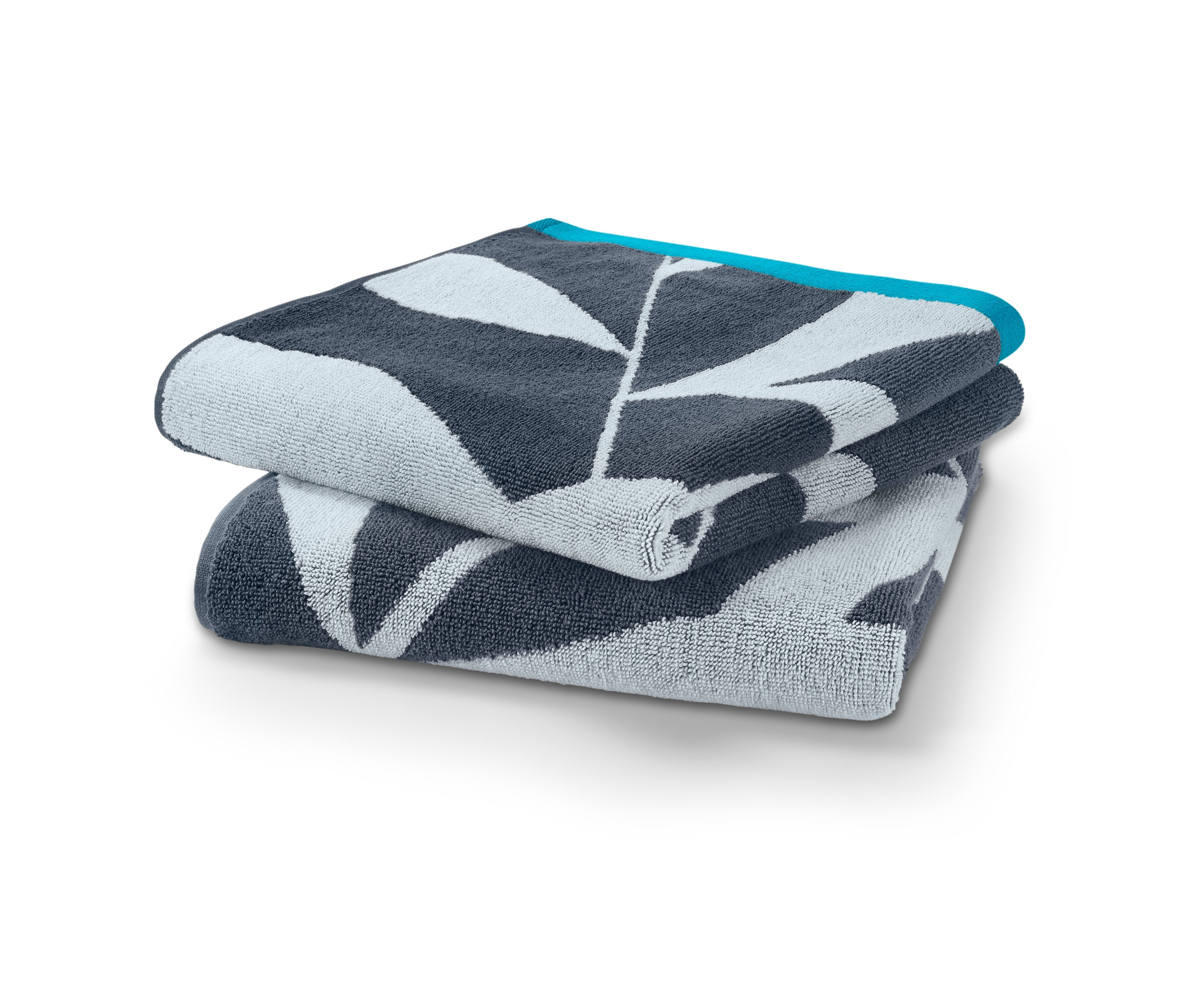 Dva sivé žakárové uteráky sú zložené na sebe.
