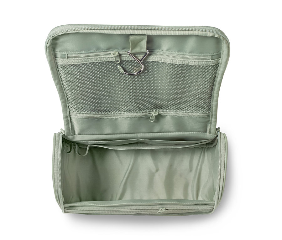 Otvorená zelená toaletná taštička s viacerými priehradkami a strieborným háčikom.