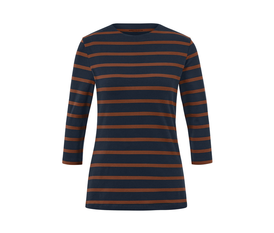 Pásikavé tričko s trojštvrťovými rukávmi.