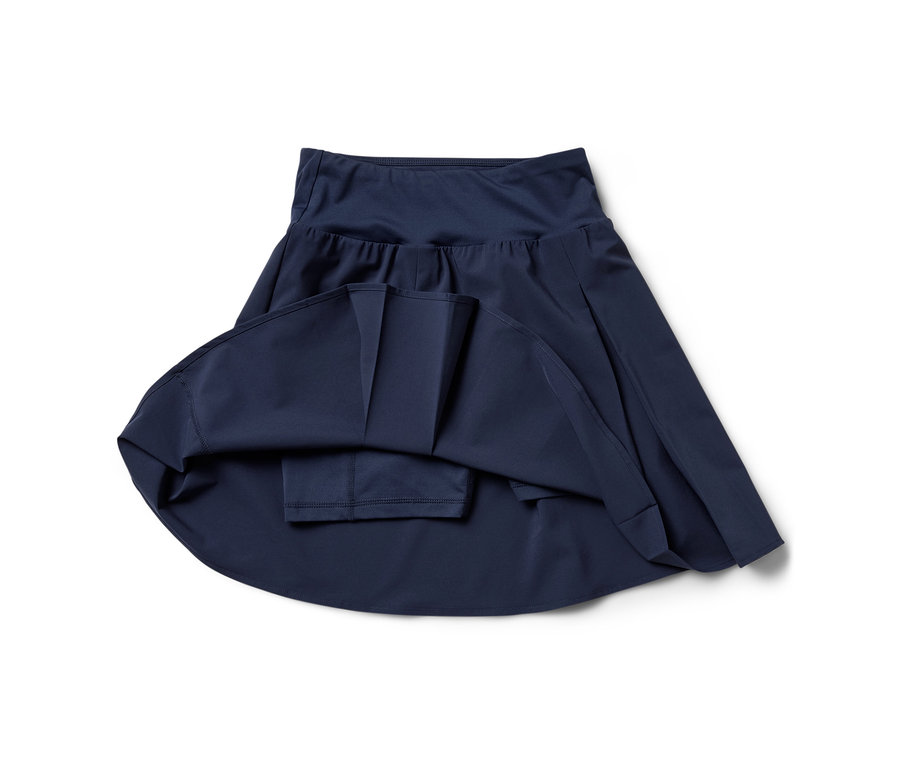 Detail športovej sukne, tmavomodrá.