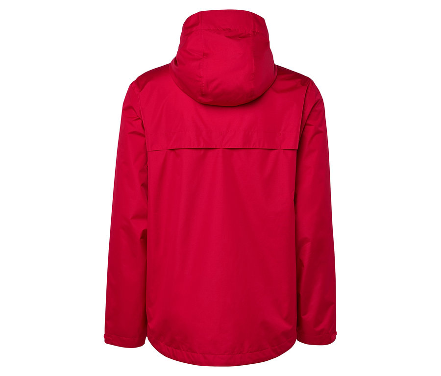 Pohľad zozadu na červenú bundu s kapucňou.