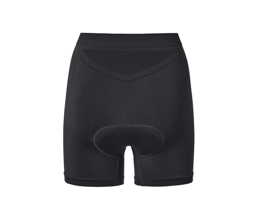 Čierne cyklistické spodky.