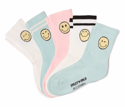 Päť párov detských tenisových ponožiek SMILEYWORLD® v bielej, ružovej a šalviovozelenej farbe, každá so žltou smajlíkovou tvárou. Niektoré ponožky majú pruhy.