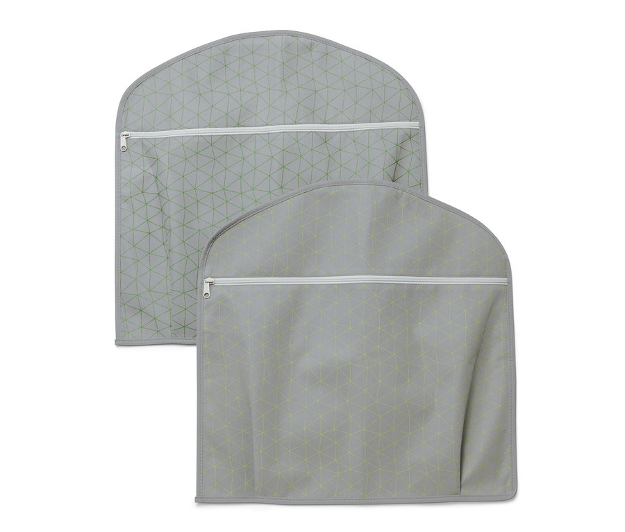 Dva sivé organizéry do skrine s geometrickým vzorom.