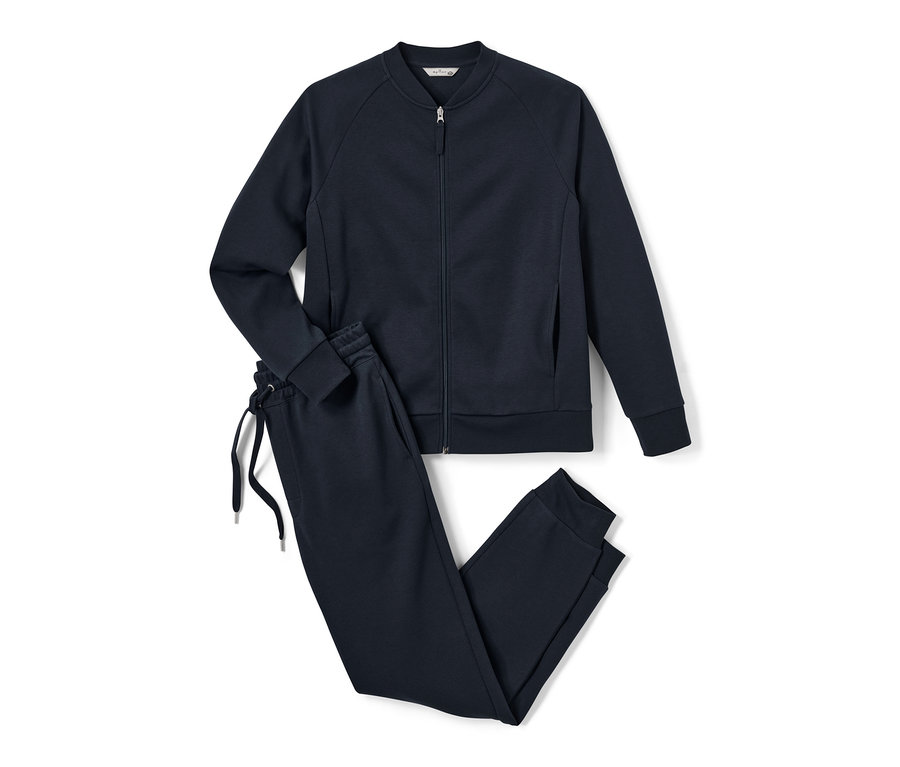 Tmavo modrá domáca súprava so zipsom a nohavicami so sťahovacou šnúrkou.