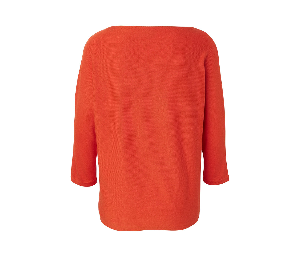 Oranžový pulóver z jemného úpletu.