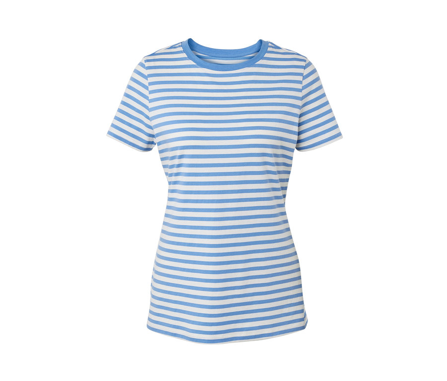 Biele tričko s blankytne modrými prúžkami.