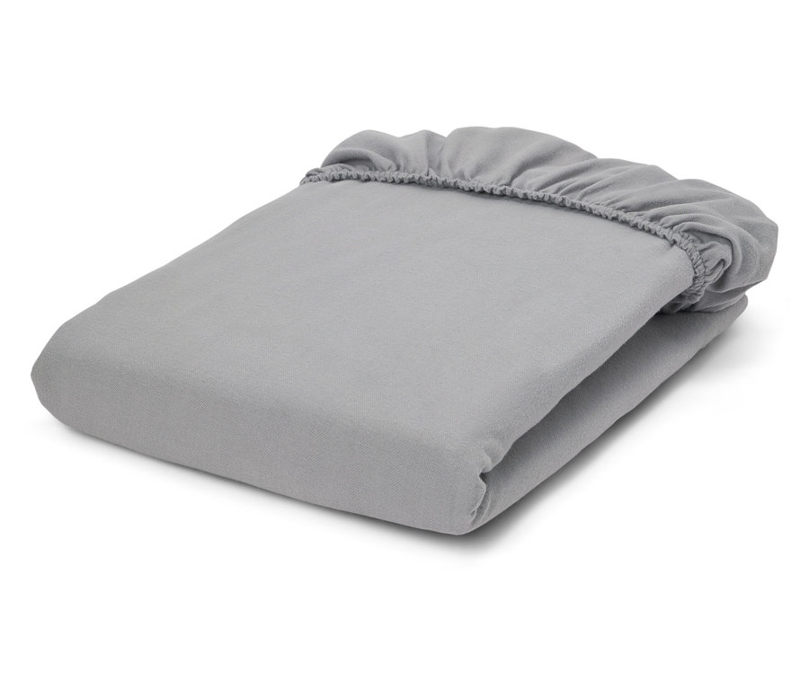 Zložená sivá napínacia plachta s elastickými rohmi.