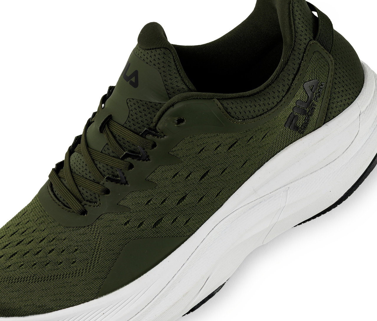 Detailný záber na pánske tenisky FILA Retron v prevedení beetle-white.