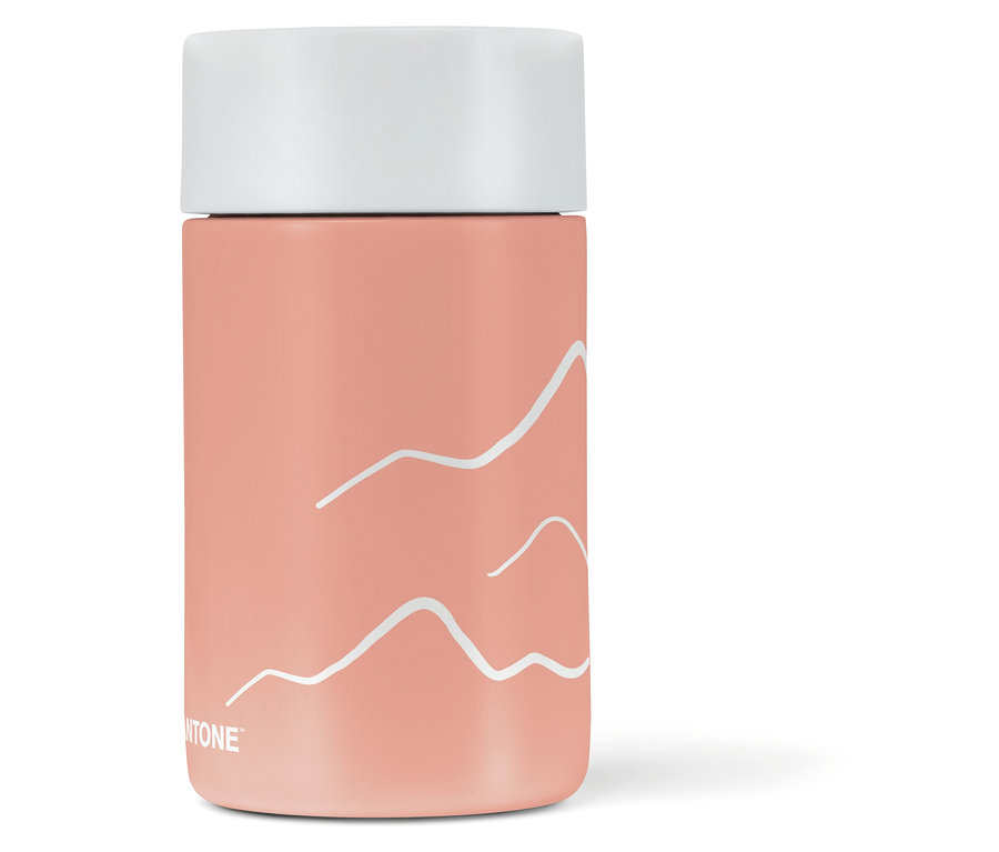 Hrnček Kambukka To-Go X Pantone, Muted Clay farby s bielym vrchákom a obrázkom hôr.
