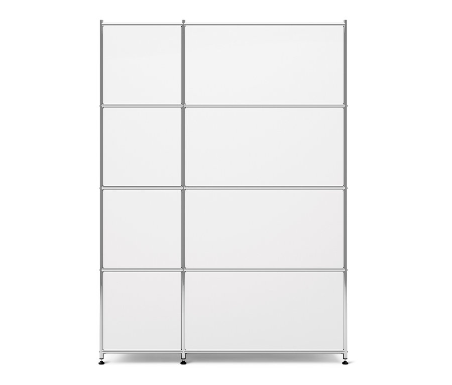 Biela kovová skrinka »CN3« so 4 výklopnými priečinkami.