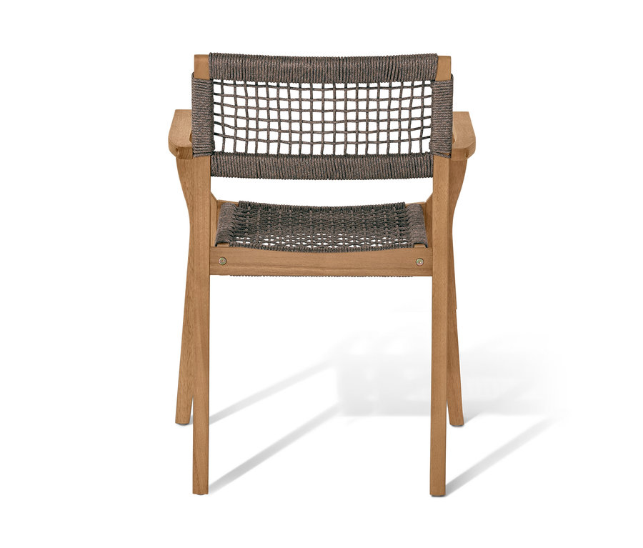 Pohľad spredu na stohovateľnú jedálenskú stoličku s textilným výpletom.