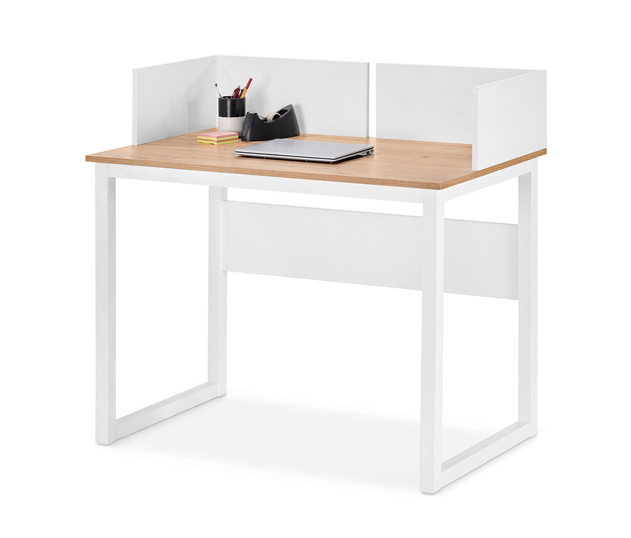 Biely stolík s obrubou po bokoch, na ktorom je notebook, vedľa neho pero, ceruzka a lepiaca páska.