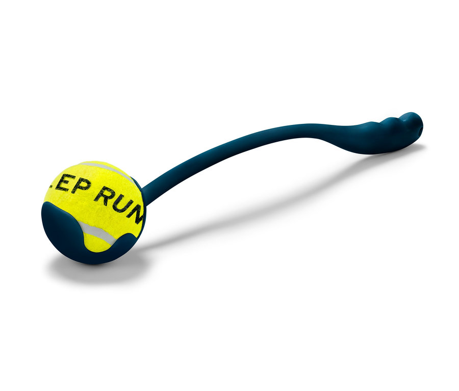 Hádzadlo loptičiek so žltou tenisovou loptičkou a modrou rukoväťou.