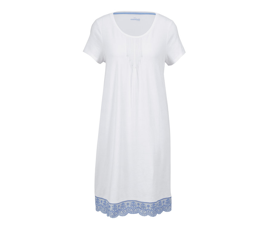 Biela nočná košeľa s krátkym rukávom a modrou čipkou na leme.