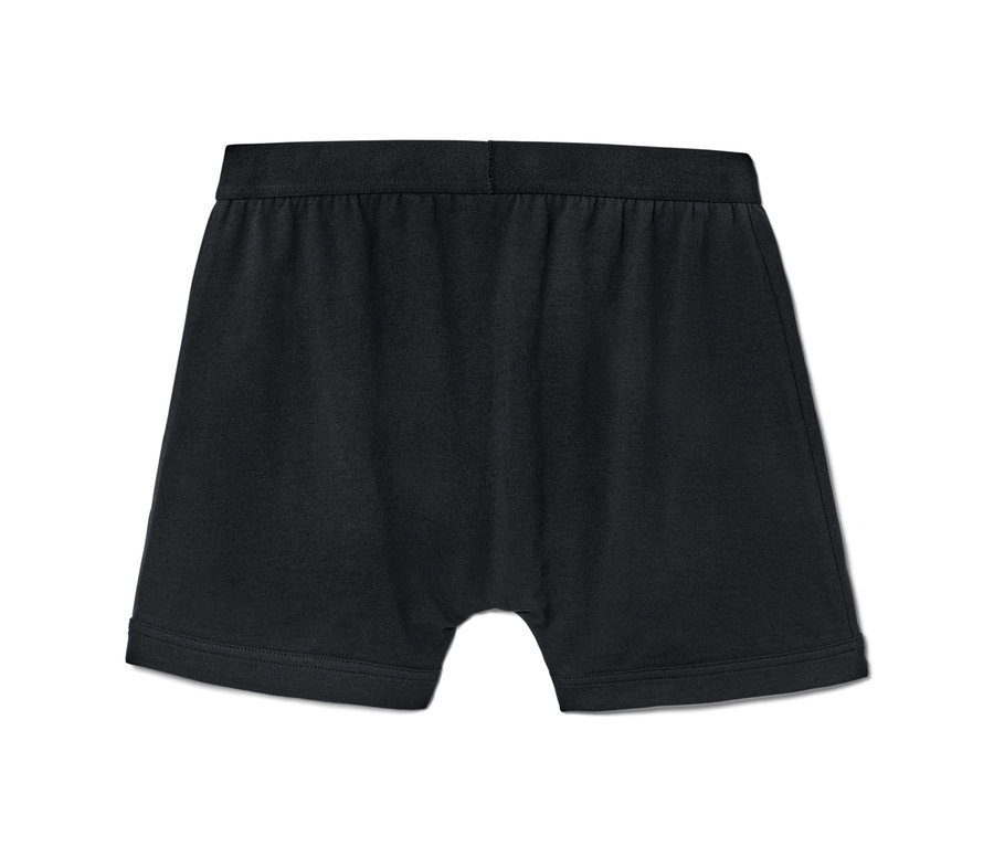 Detailný pohľad zozadu na čierne boxerky s rázporkom, 2 ks.