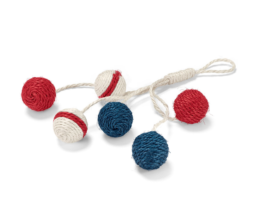 Hračka pre mačky, hrkálka s červenými, bielo-červenými a modrými loptičkami na šnúrke.