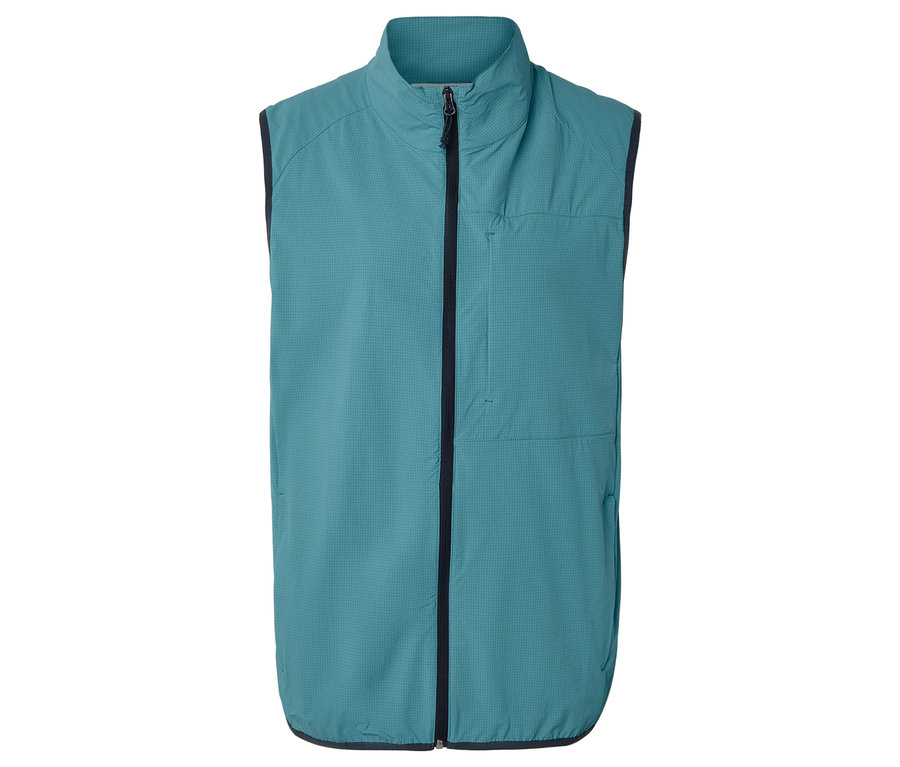 Svetlomodrá vesta so zipsom po celej dĺžke.