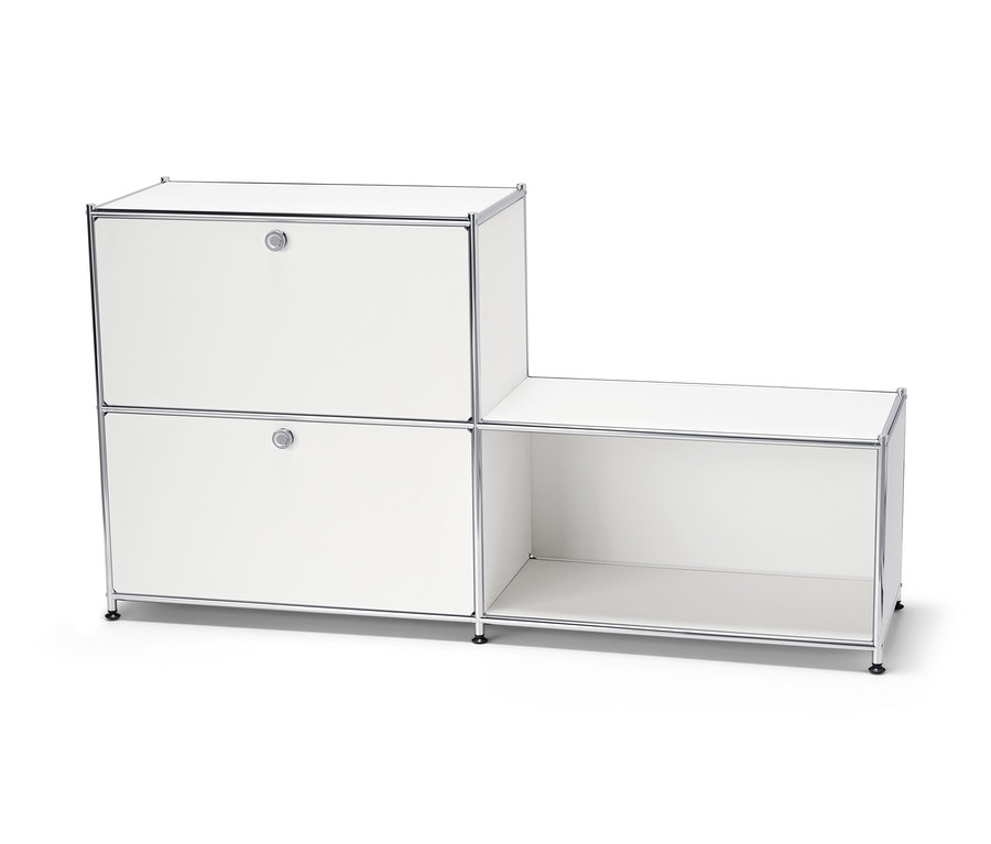 Biely kovový regál »CN3« s 3 priehradkami.