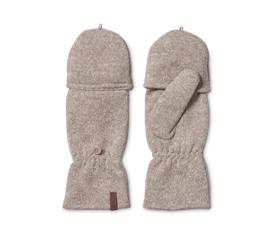 Dve béžové odklápacie palčiaky z pleteného flísu ležia vedľa seba na bielom pozadí.