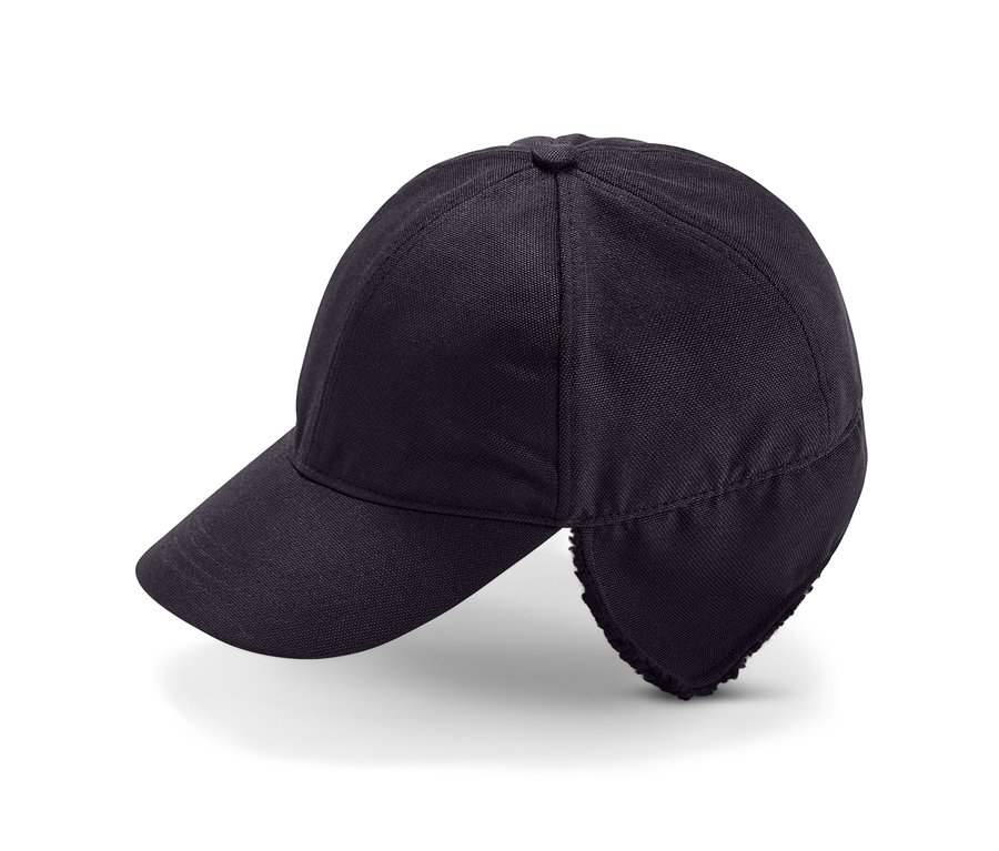 Tmavo modrá funkčná šiltovka.