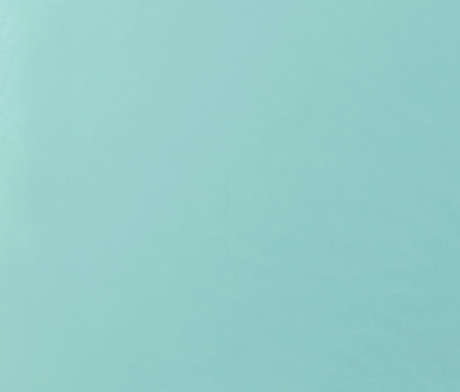 Svetlomodré pozadie.