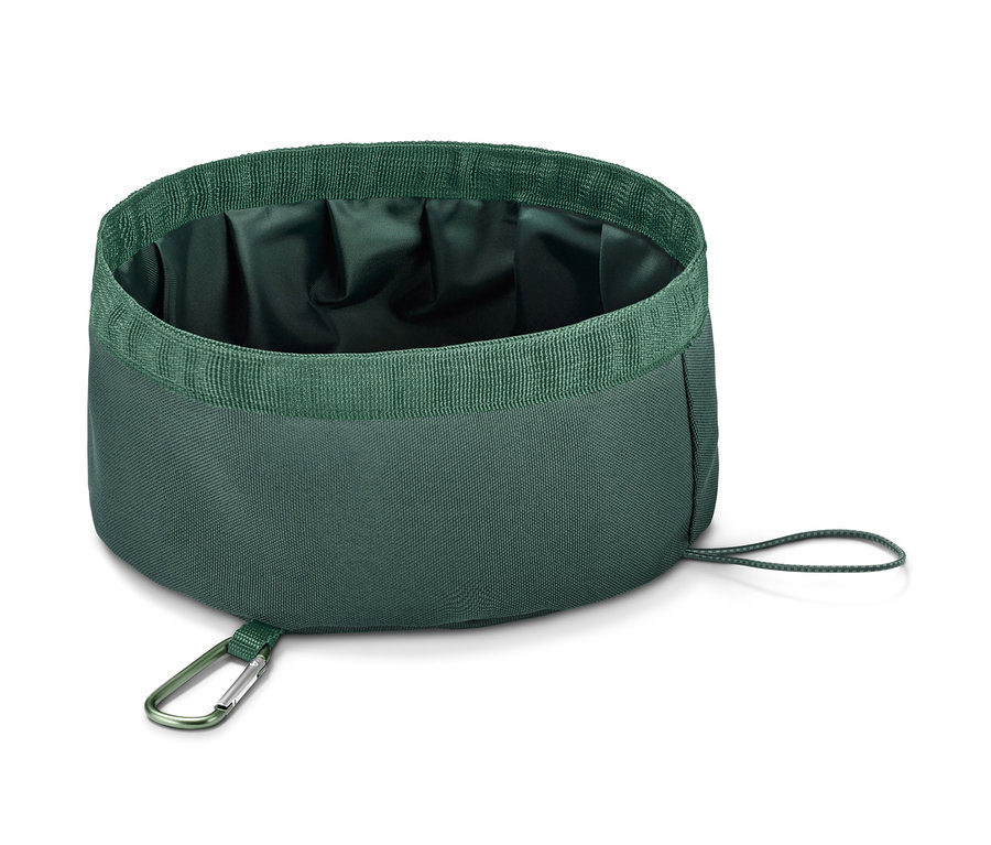Zelená skladacia miska pre psy.