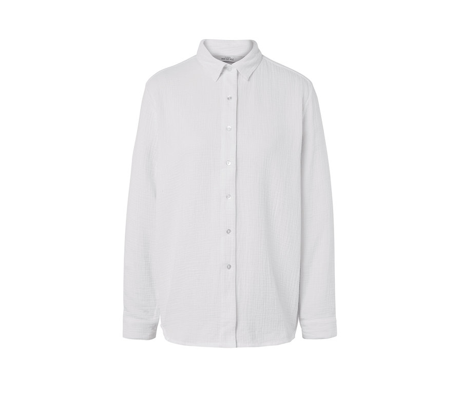 Biela mušelínová blúzka s dlhými rukávmi a gombíkmi.