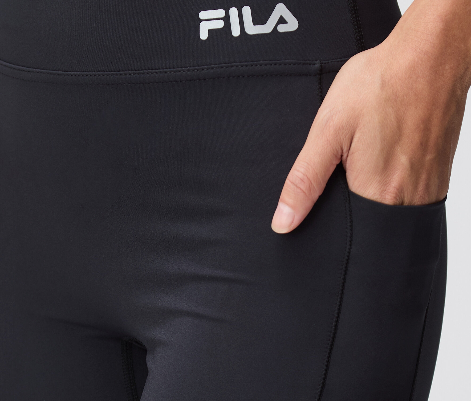 Dámske športové legínsy Fila