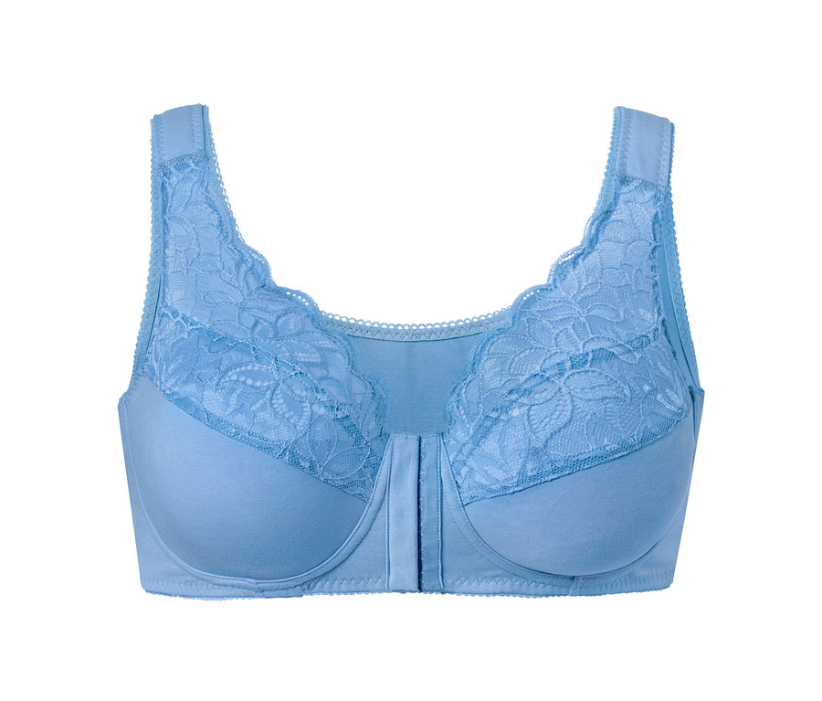 Svetlomodrá odľahčujúca podprsenka s čipkovanými detailmi.