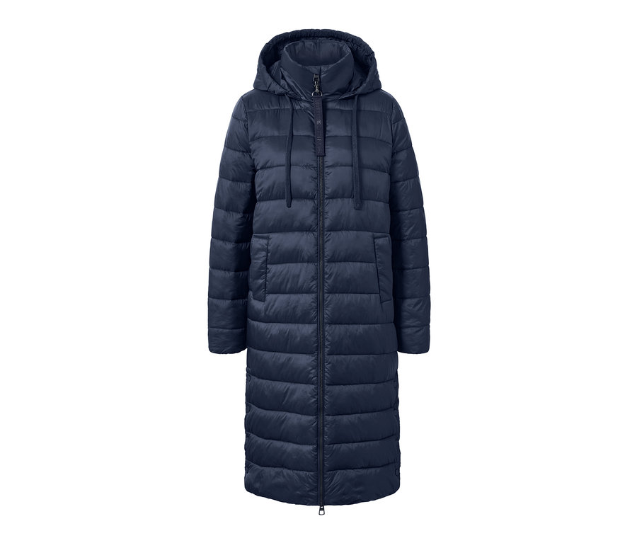 Tmavomodrý prešívaný kabát s kapucňou.