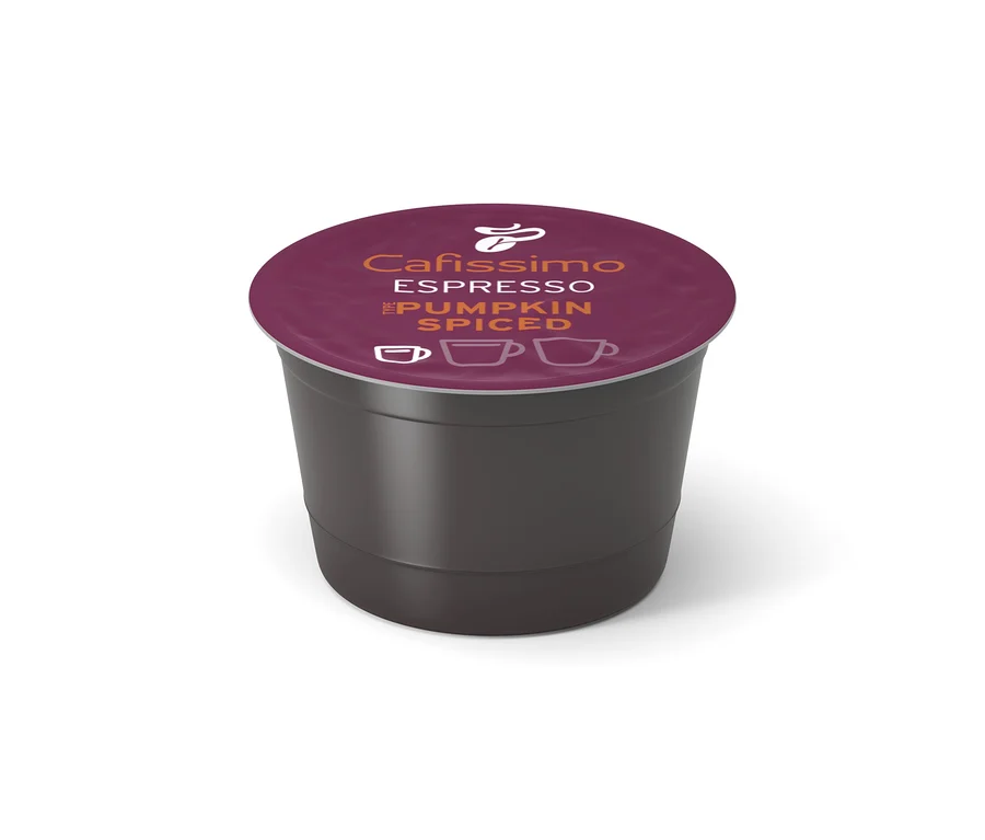 Jedna kávová kapsula Cafissimo Flavoured Espresso Pumpkin Spiced s tmavohnedým telom a bordovým viečkom.
