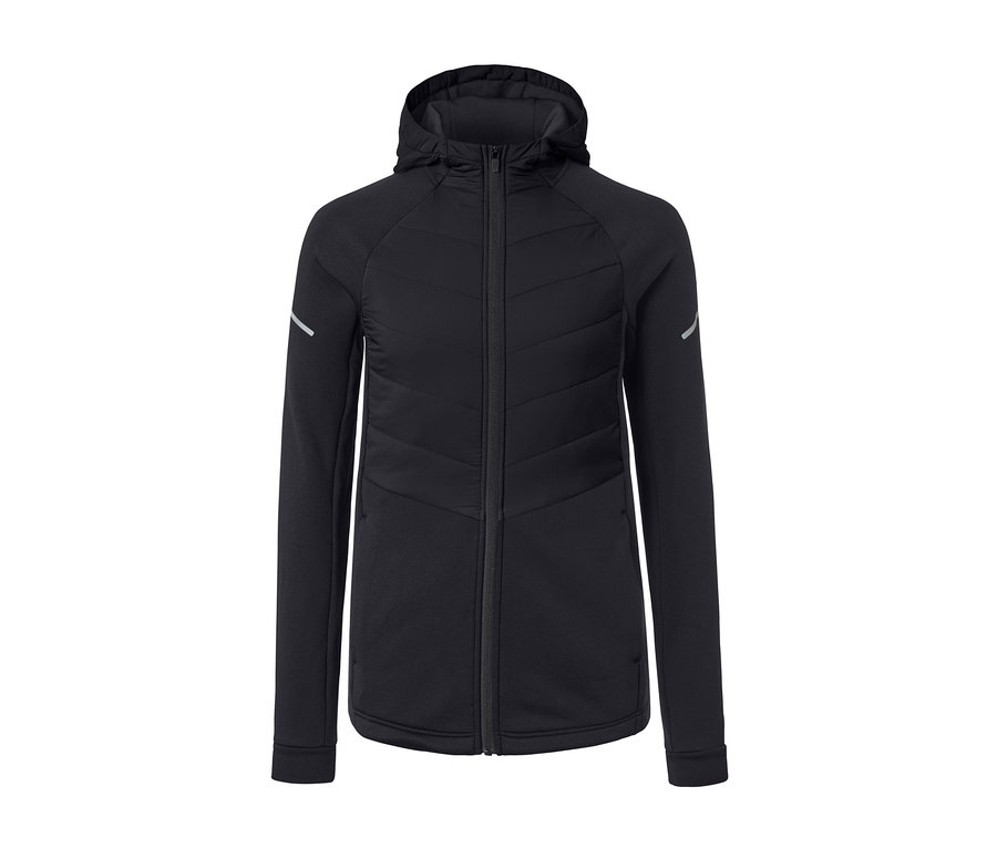 Čierna termobunda so zipsom a kapucňou.