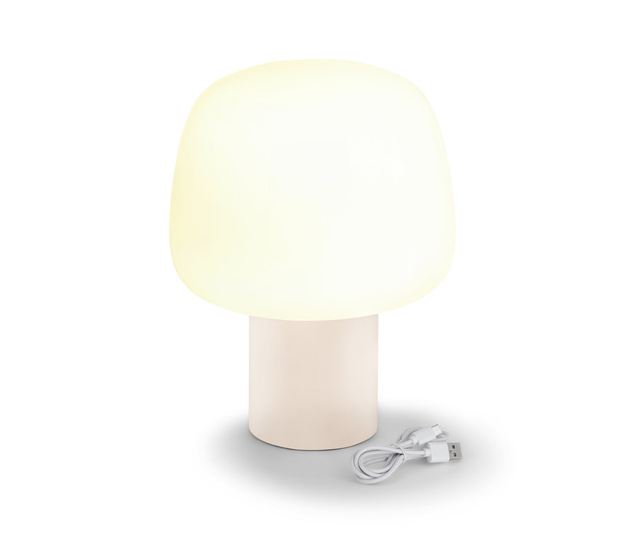 Biela stolová lampa s LED a akumulátorom s nabíjacím káblom.