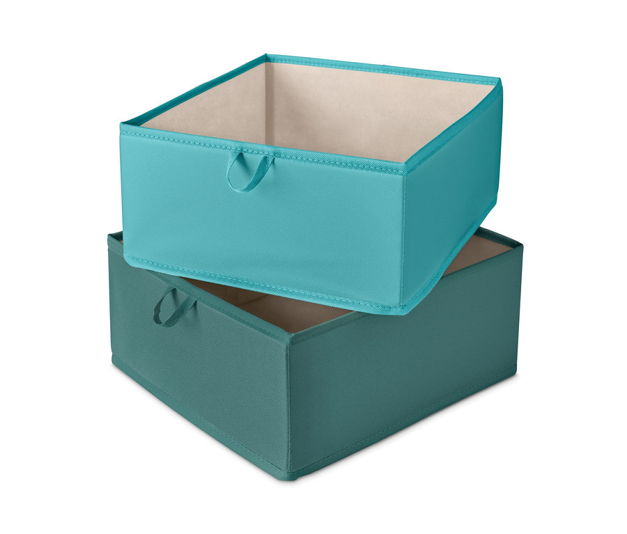 Dva veľké úložné boxy do zásuvky, jeden tyrkysový a jeden zelený, naskladané na sebe.