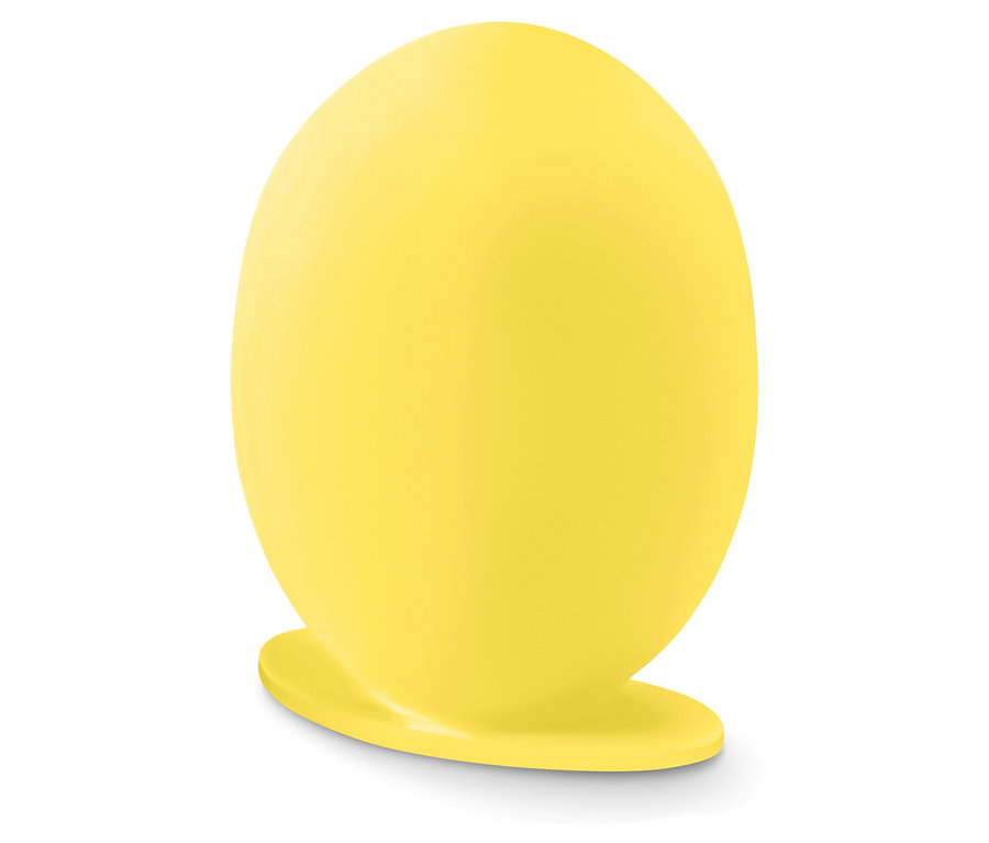 Žltá lampa na bielom pozadí.