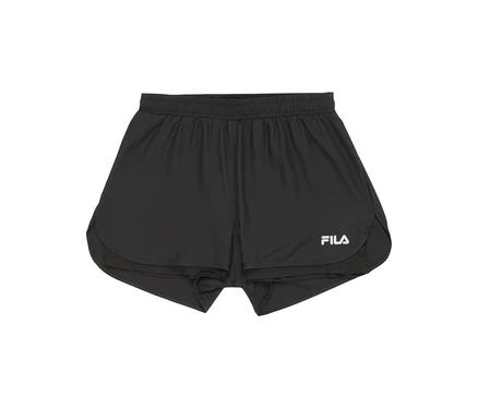 Čierne funkčné šortky FILA pre ženy, zobrazené spredu.