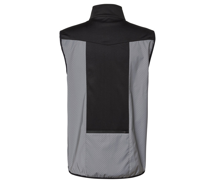 Pohľad zozadu na čiernu a sivú vestu.