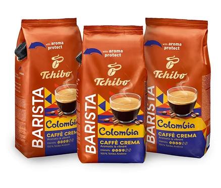 Tri balenia zrnkovej kávy BARISTA Origins Colombia - 3 x 1 kg na bielom pozadí.