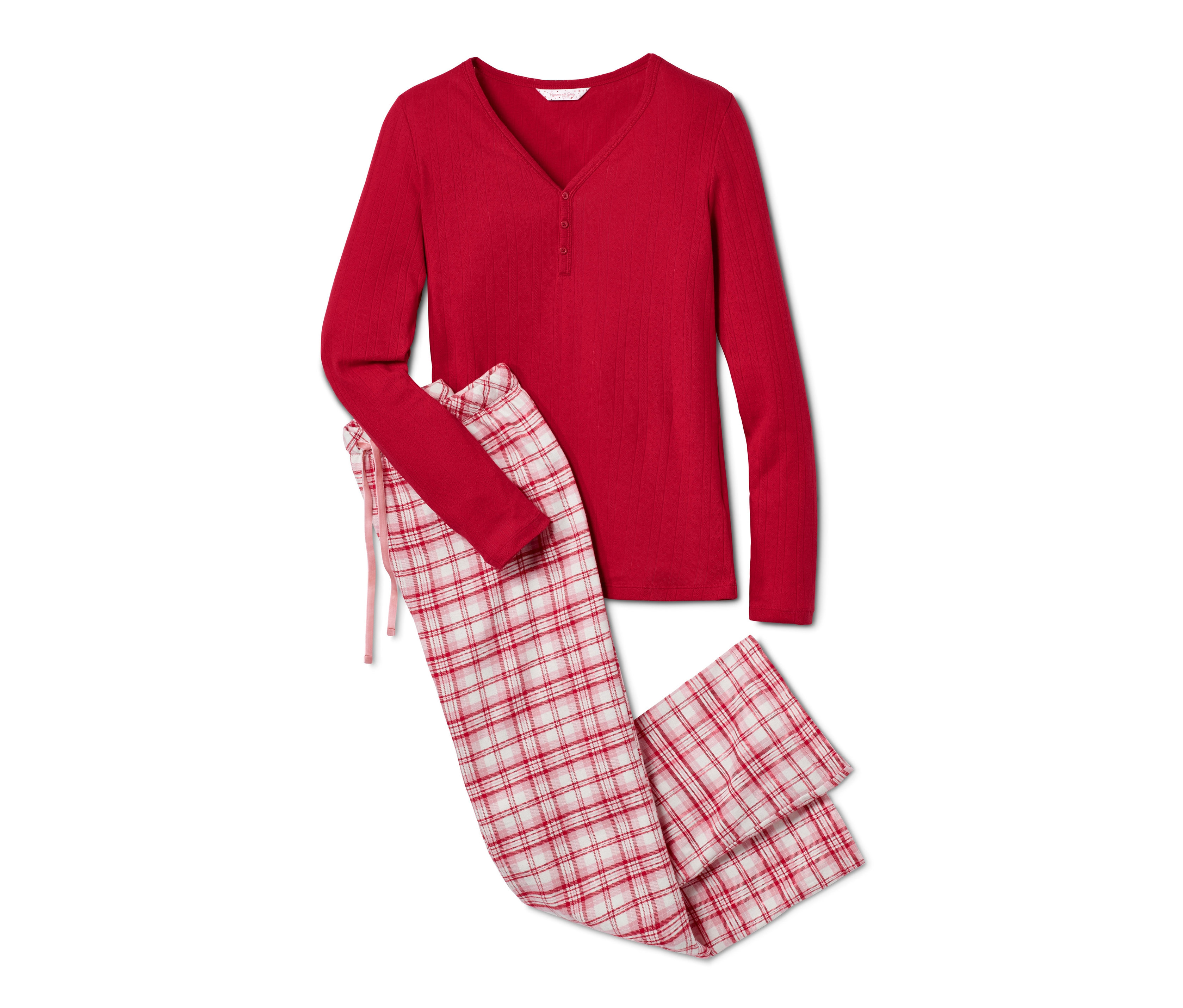 Červené flanelové pyžamo s károvanými nohavicami.