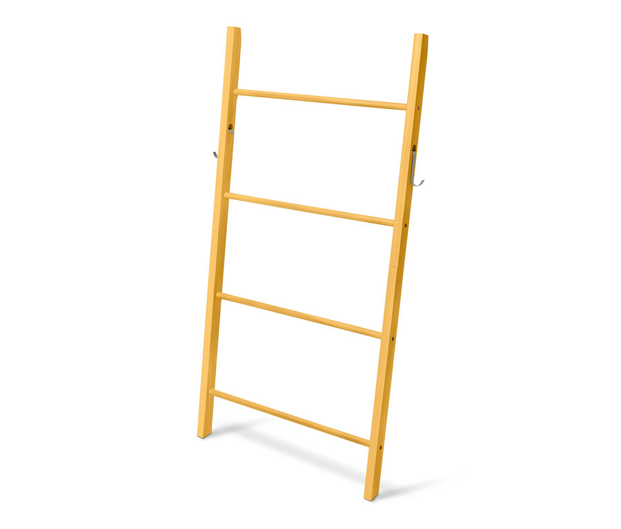 Žltý drevený rebrík s háčikom.