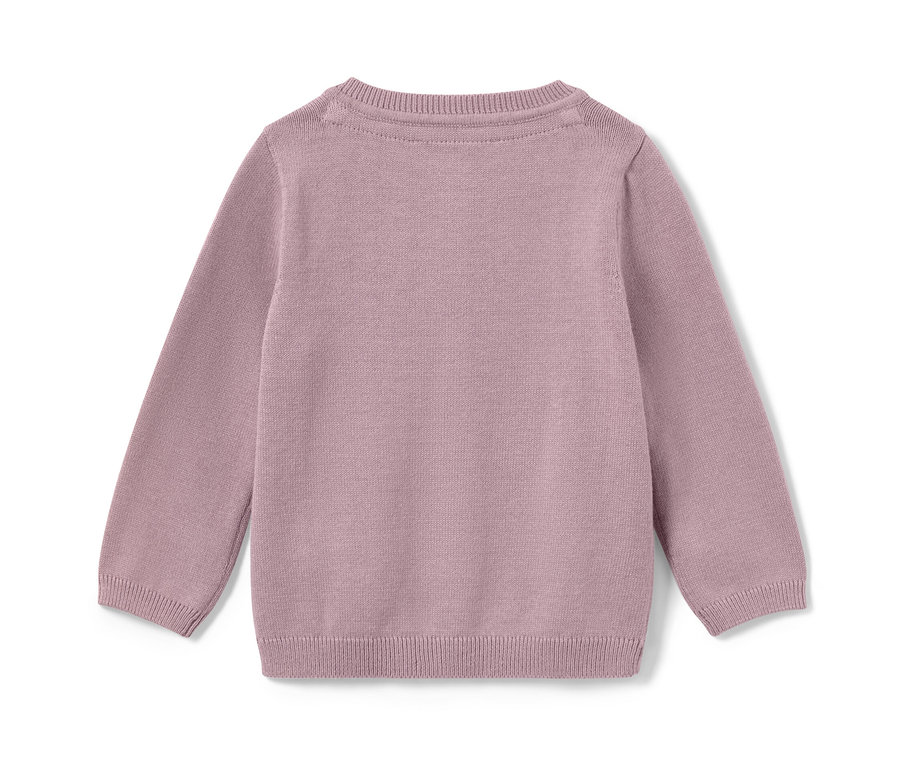 Zadná strana detského pleteného svetríka.