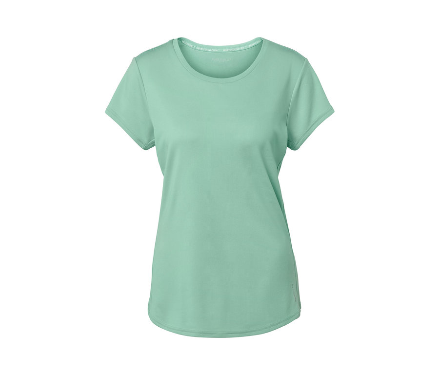 Zelené športové tričko.