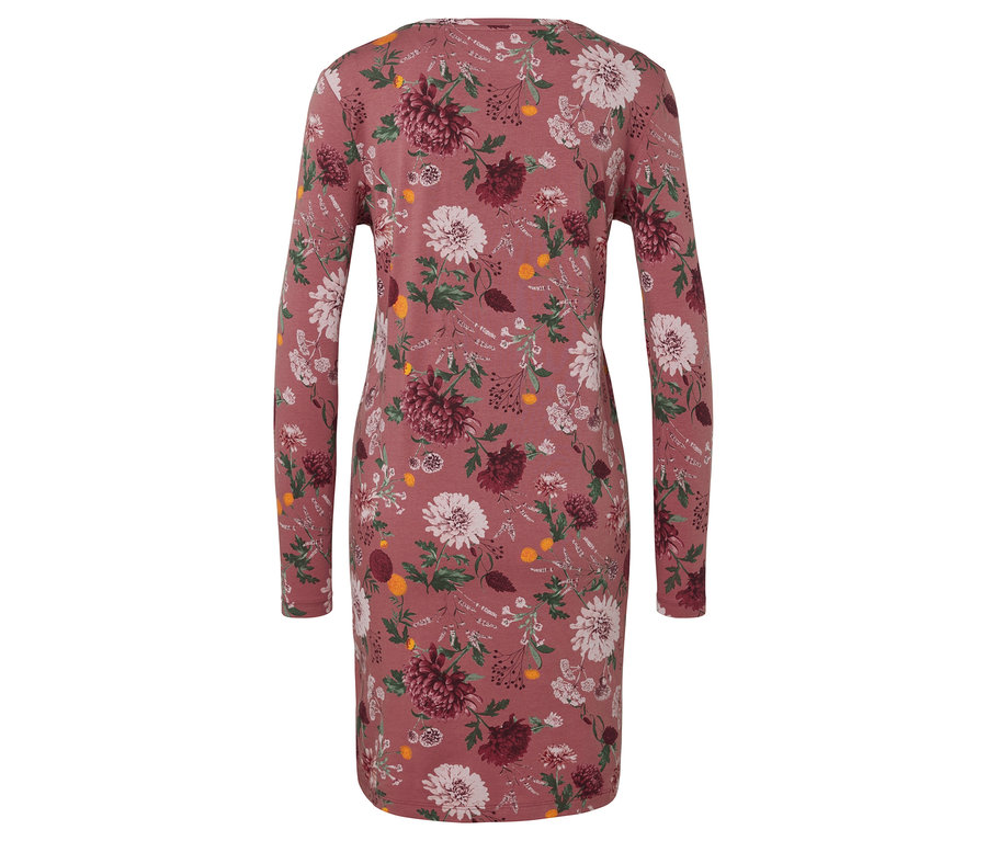 Pohľad zozadu na ružové šaty s dlhým rukávom a kvetinovým vzorom.