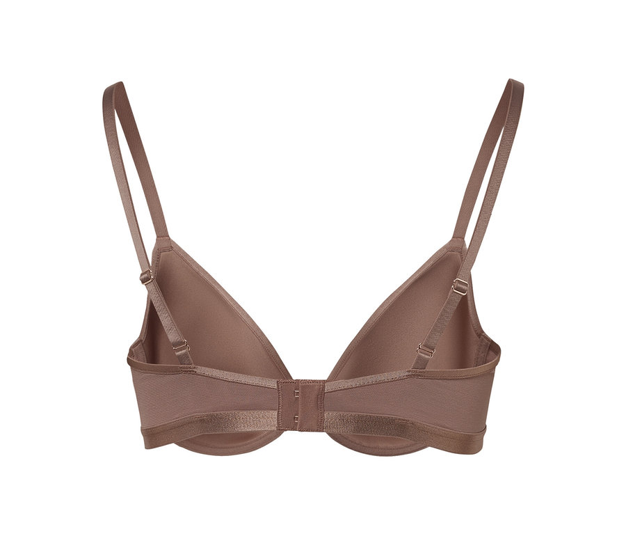 Pohľad zozadu na béžovú podprsenku »Spacer« s nastaviteľnými ramienkami a zapínaním na háčiky.