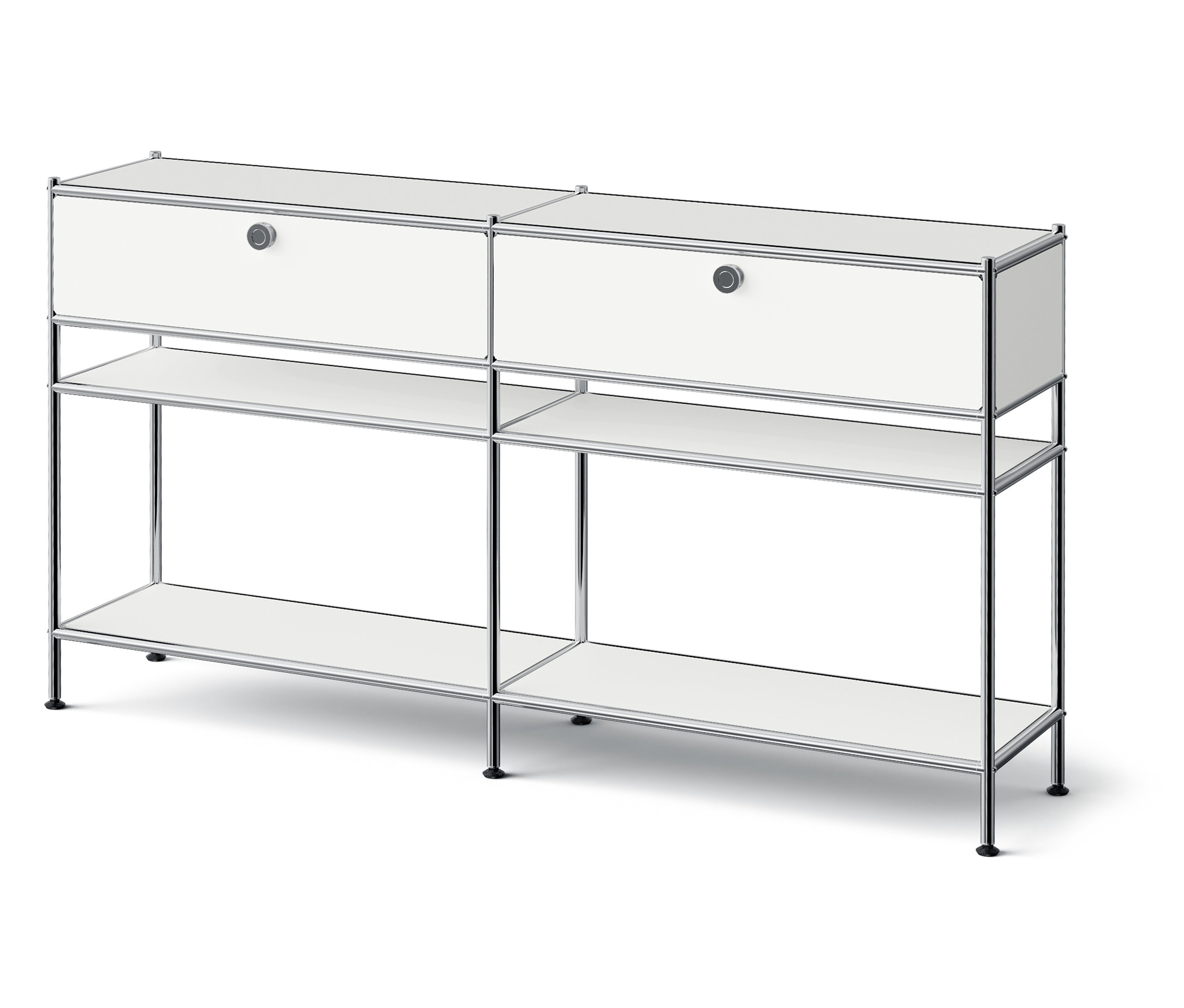 Dve biele úložné jednotky s chrómovanými rámami a dvomi otvorenými policami.