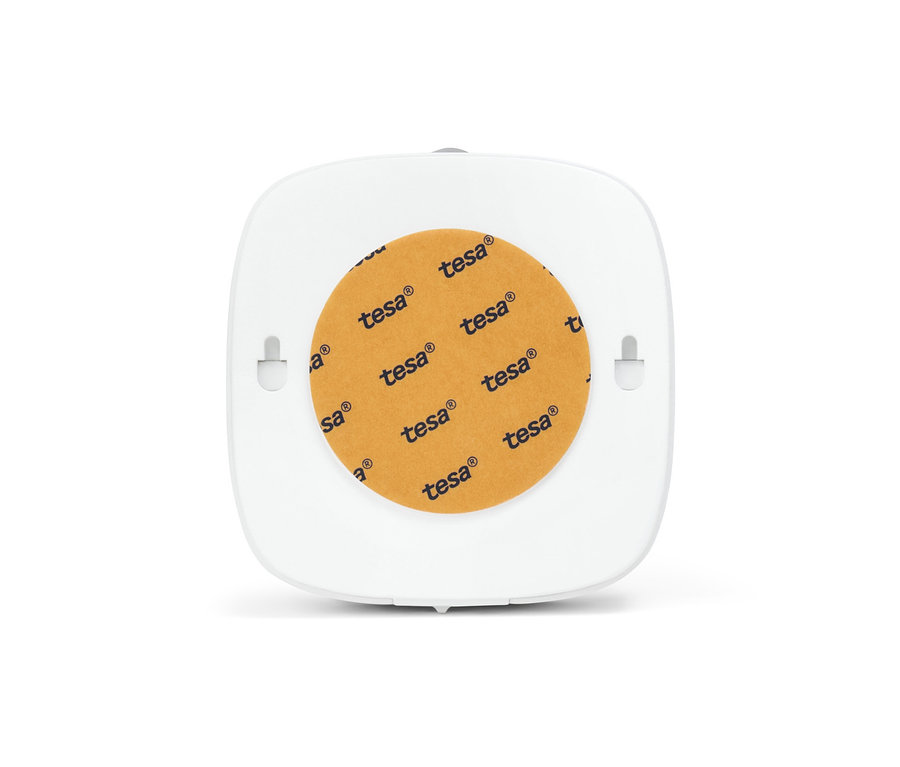 Detail bieleho multifunkčného svietidla s LED s oranžovou lepiacou podložkou, 2 ks.