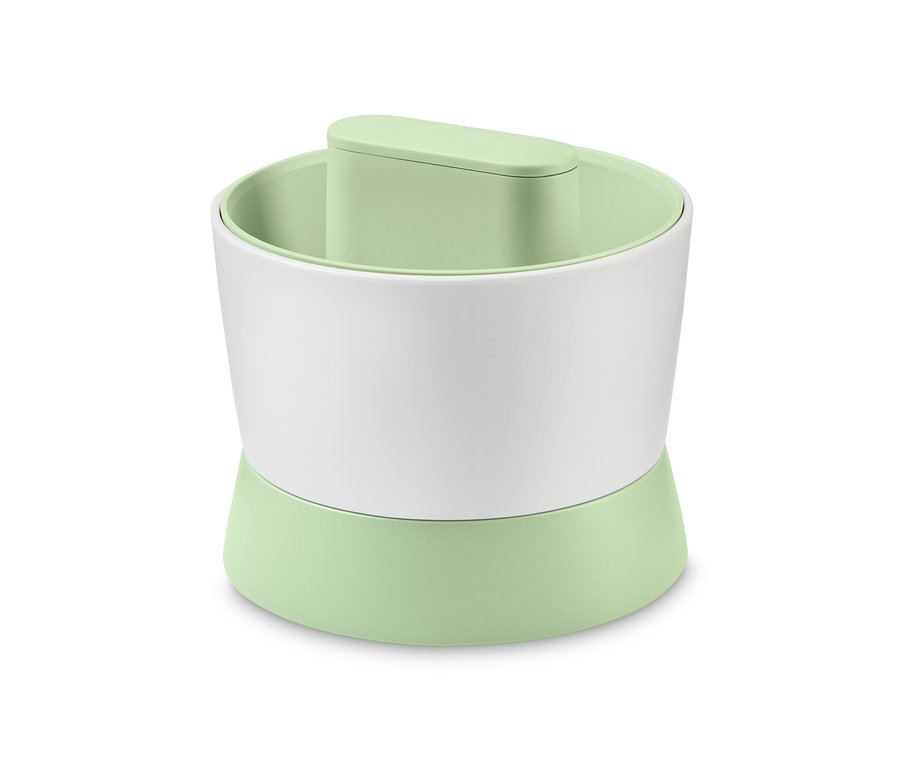 Pomôcka na prípravu ryže zo zeleniny so svetlozelenou základňou a bielym stredom.