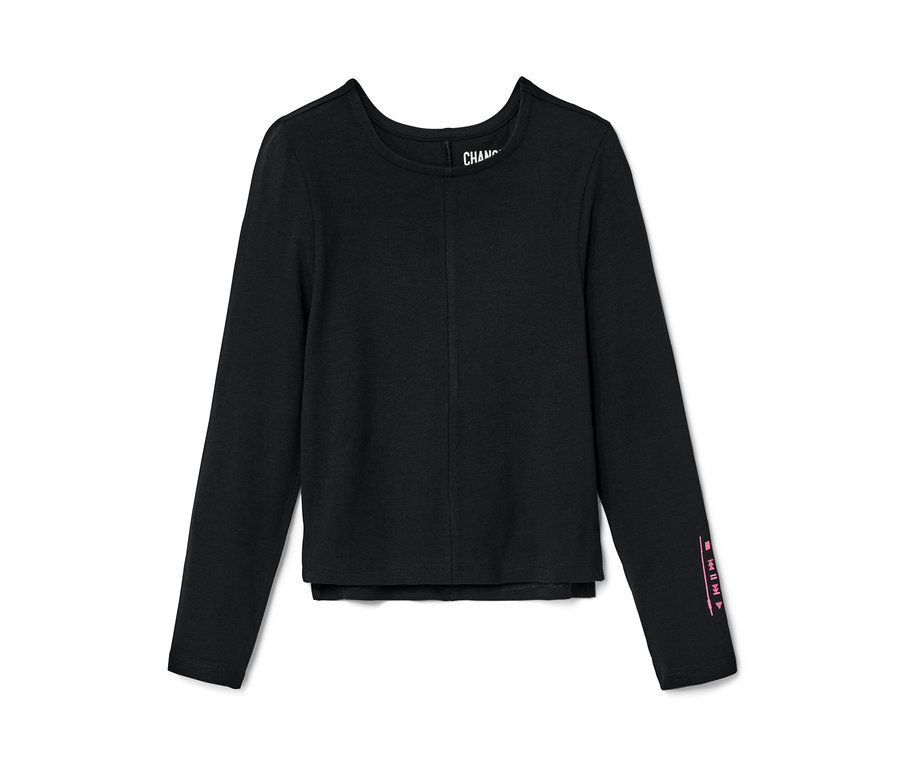 Čierne detské tričko s dlhým rukávom leží na bielom pozadí.