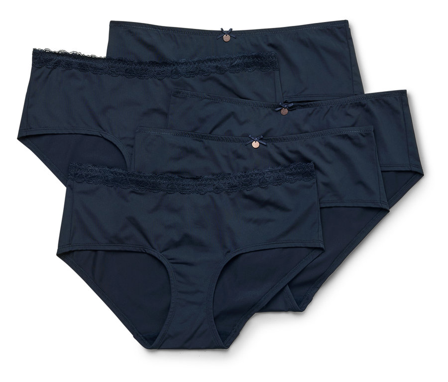 Päť párov tmavomodrých dámskych nohavičiek leží na sebe. Niektoré majú čipkovaný okraj.